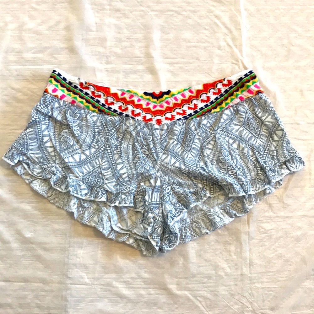 RIPCURL Embroidered Waistband Ruffle Shorts - Picture 3 of 13
